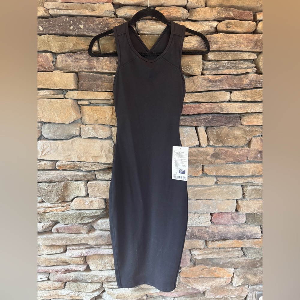 Lululemon Picnic Play Dress Black Size 2